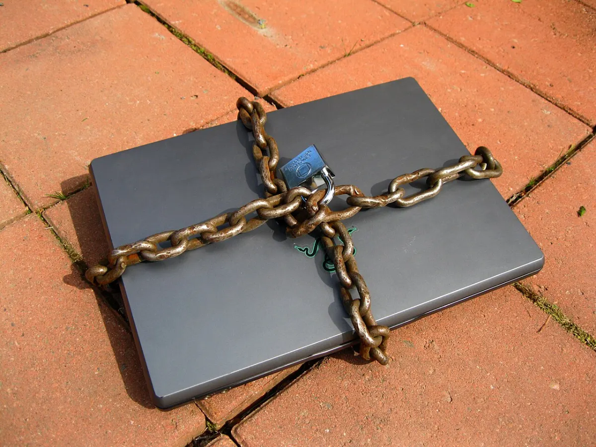 Blogging Platform - Locked computer laptop