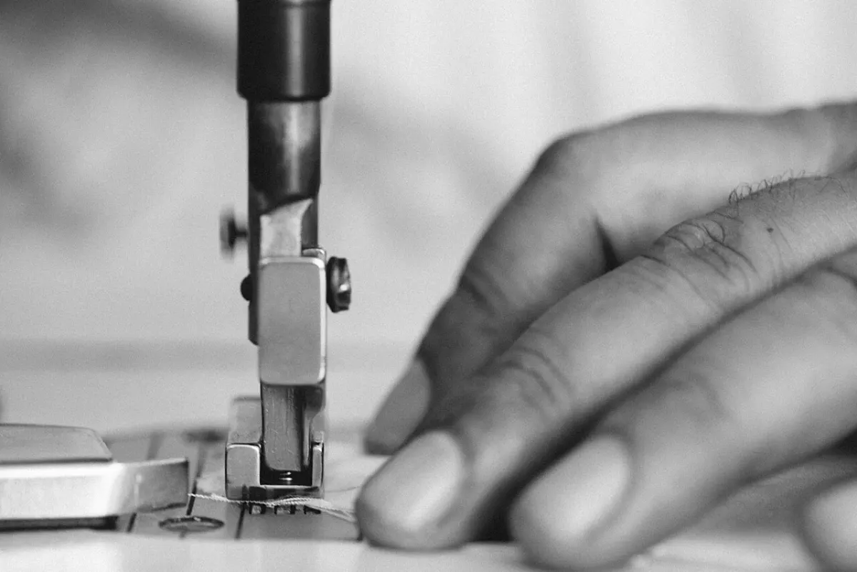 Boutique Management System - Tailor sewing machine