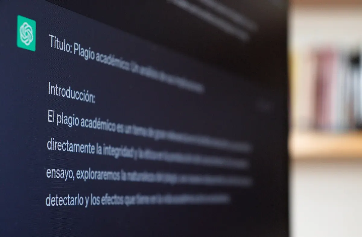 Chatbot for College Enquiry - Detalle de ensayo sobre plagio generado por chatbot de IA