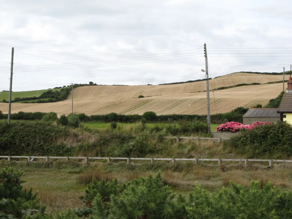 Crop Recommendation System - Well-drained glacial deposits providing fertile soil for arable farming