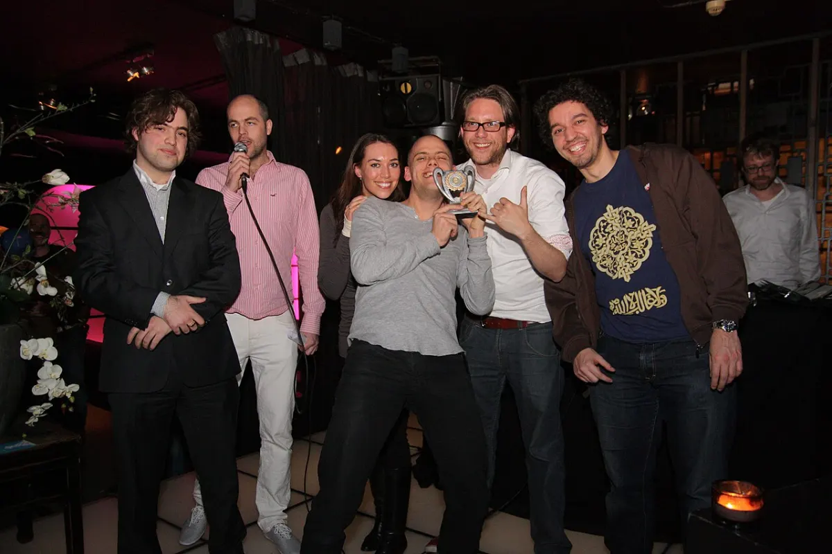 Crowdfunding Platform - Eduhub team - Dutch Startup Awards 2010