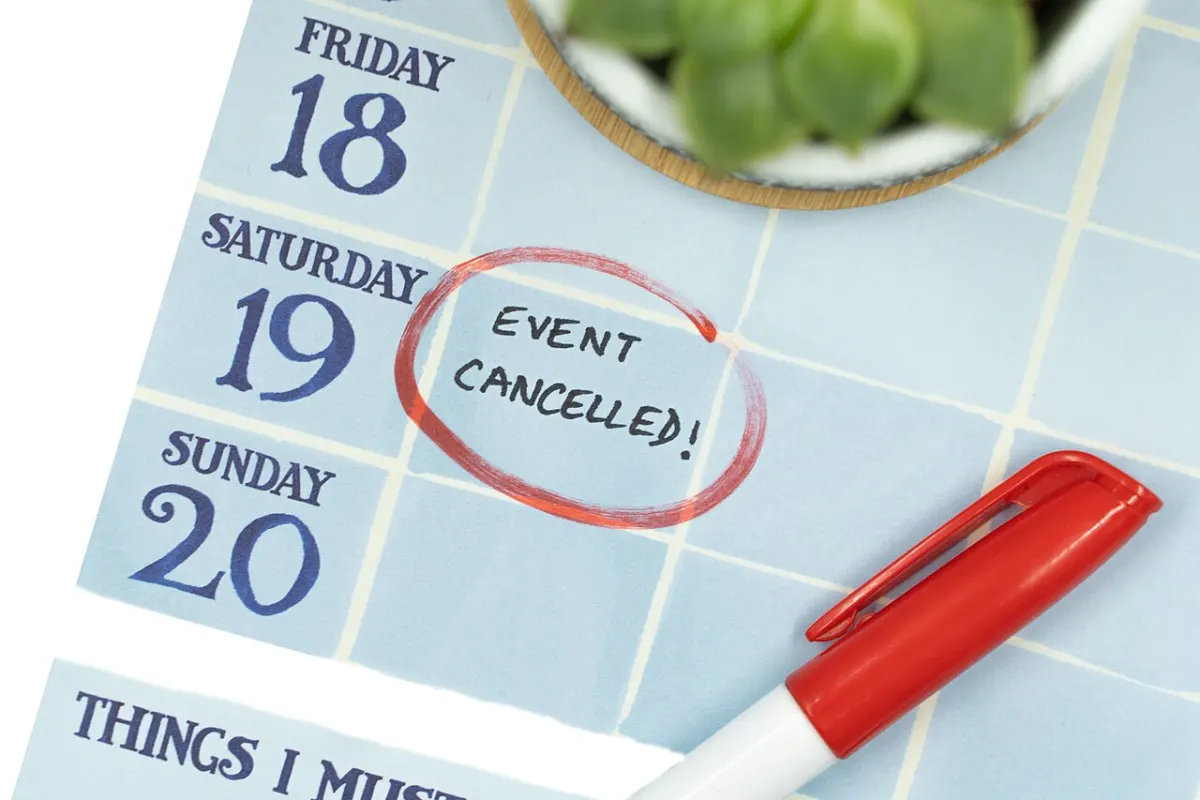Event Countdown App - Event Cancelled Marked On Calendar