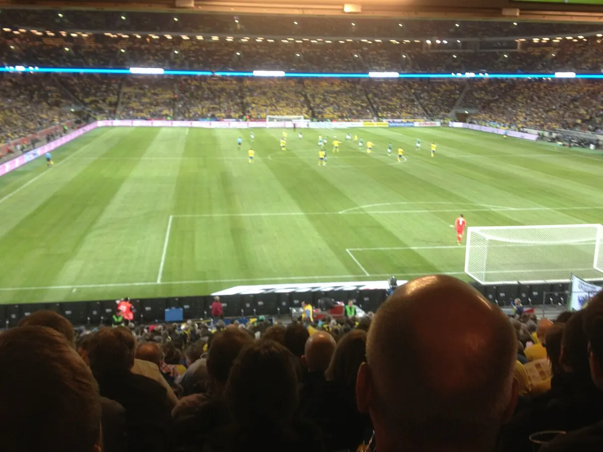 Group Chat Application - Friends Arena March 2013