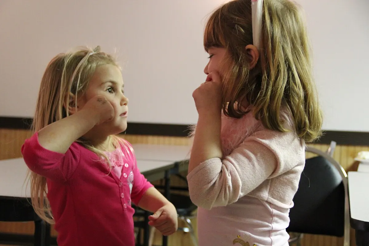 Language Learning App - Learning sign language, 2010