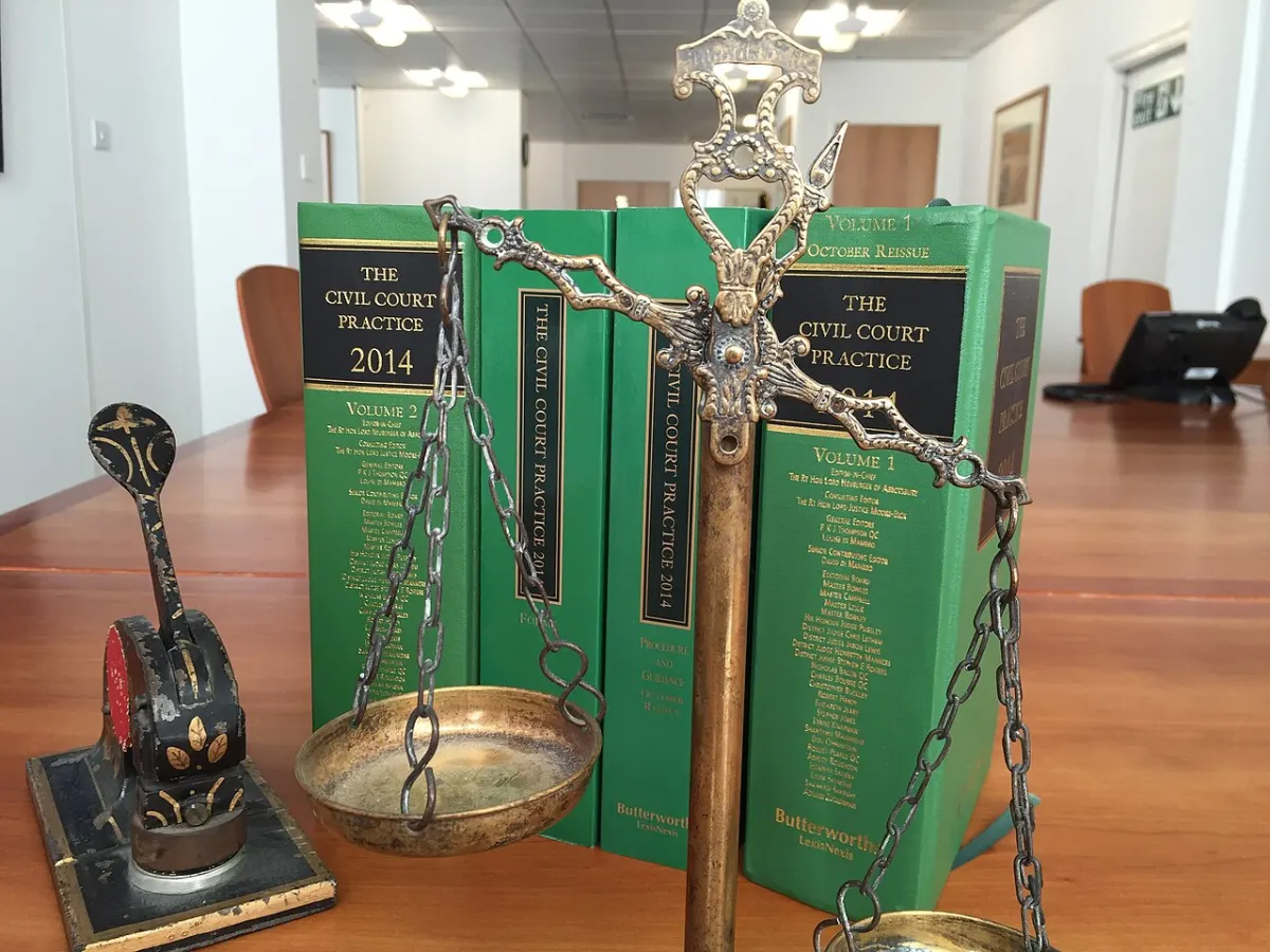 Lawyer Directory Portal - Law Books 4
