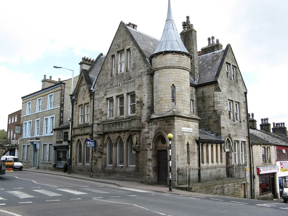 Loan Management System - Bacup, Lancashire ^ Yorkshire Bank building