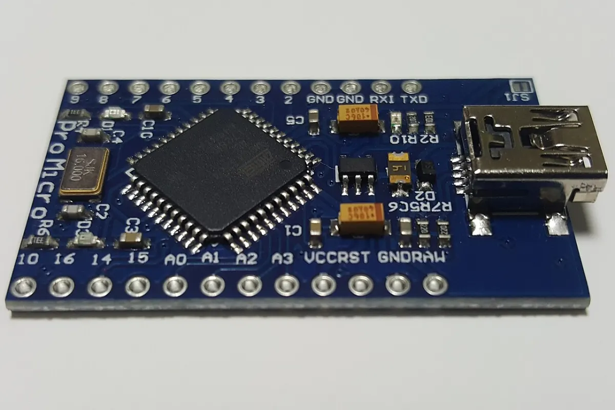 Obstacle Avoiding Robot - Arduino Pro Micro