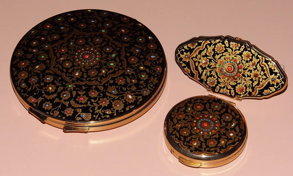 Online Cosmetics Store - Vintage Stratton Cosmetics Set, Two-Sided Mirror (L), Lipstick Holder (UR) And Powder Comp