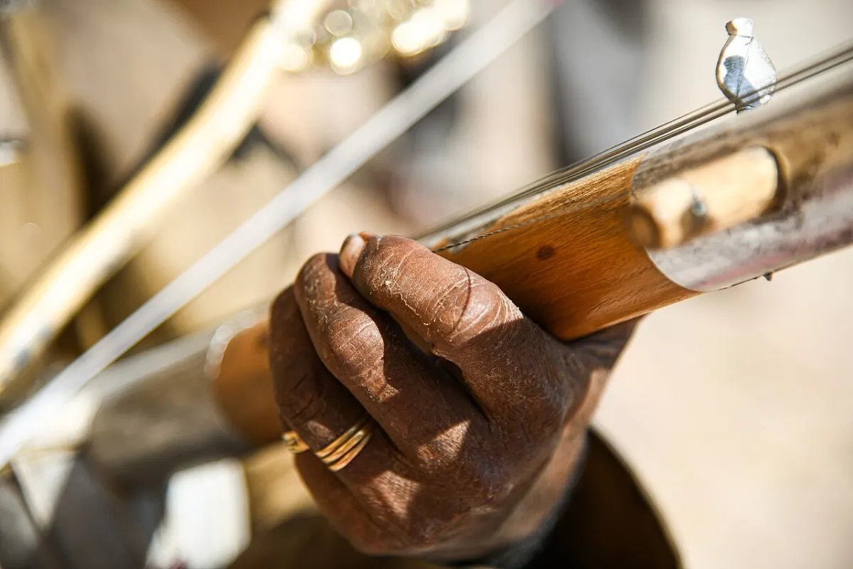 Online Music Streaming - Folk Music player at Jaisalmer