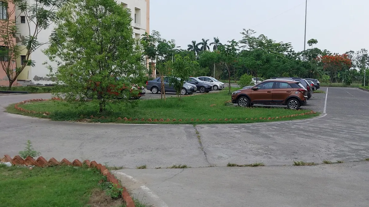 Parking Finder App - IISER Kolkata Parking Space (14 May 2024)