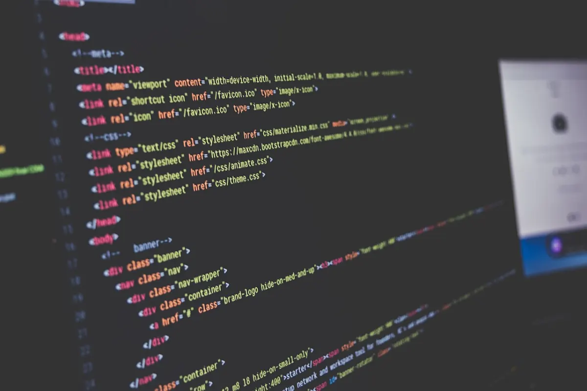 Pastebin Clone - CSS code on a screen (Unsplash)