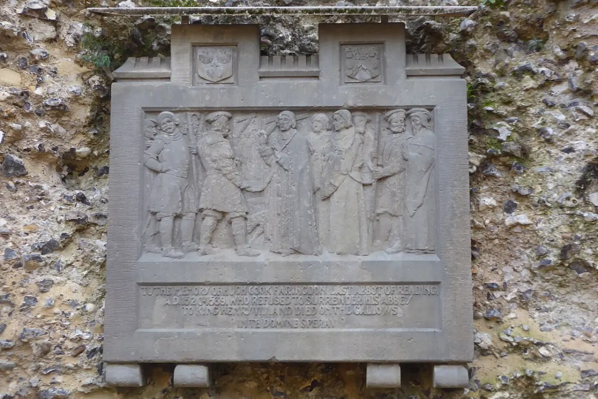 PDF Reader App - Carved stone tablet
