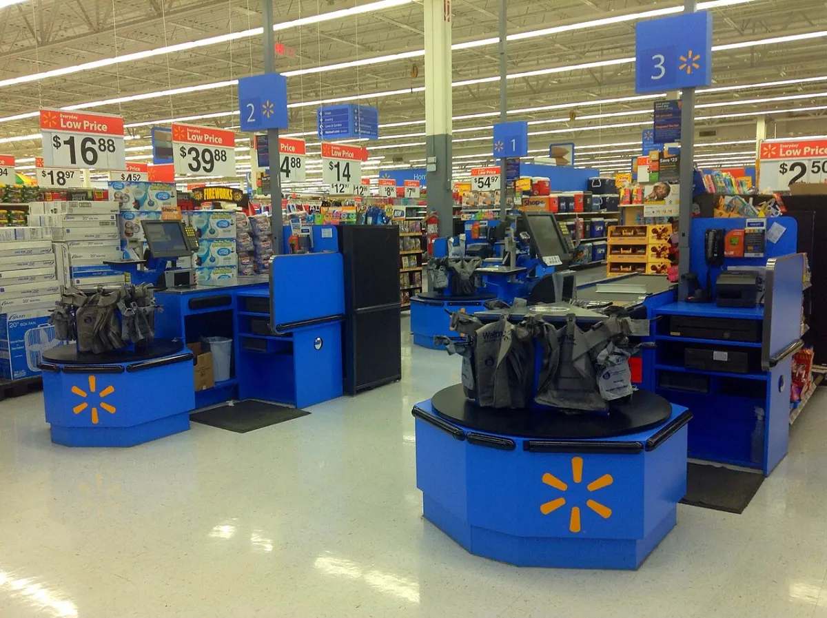 Point of Sale (POS) System - Walmart Store Cash Registers - flickr14248336115 f2ef6b5b1e o