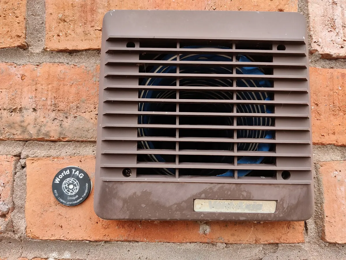 RFID Based Attendance System - Air vent and RFID tag, Barton Marina - 2022-08-29 - Andy Mabbett