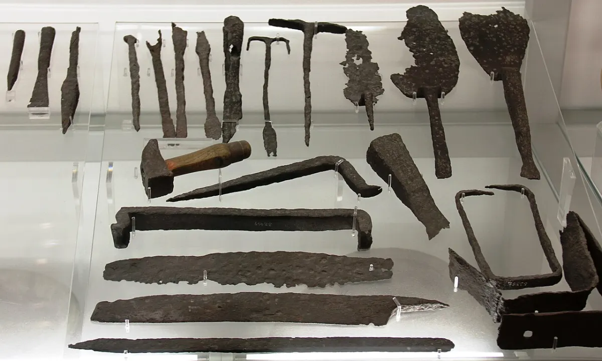 Service Provider Marketplace - Aquincum BHM carpenter tools