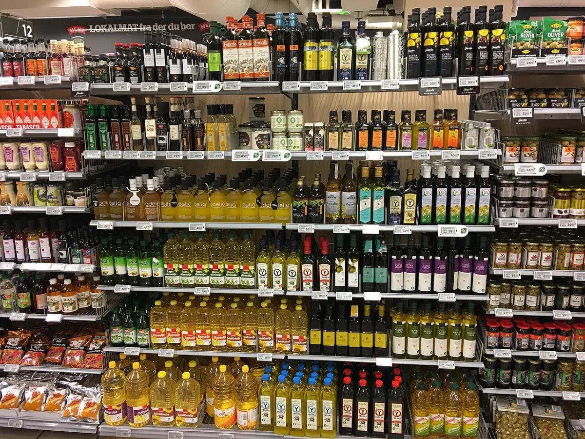 Supermarket Management System - Vegetable oils etc. aisle in Meny Supermarket in Bergen Storsenter Shopping Mall, Bergen, 