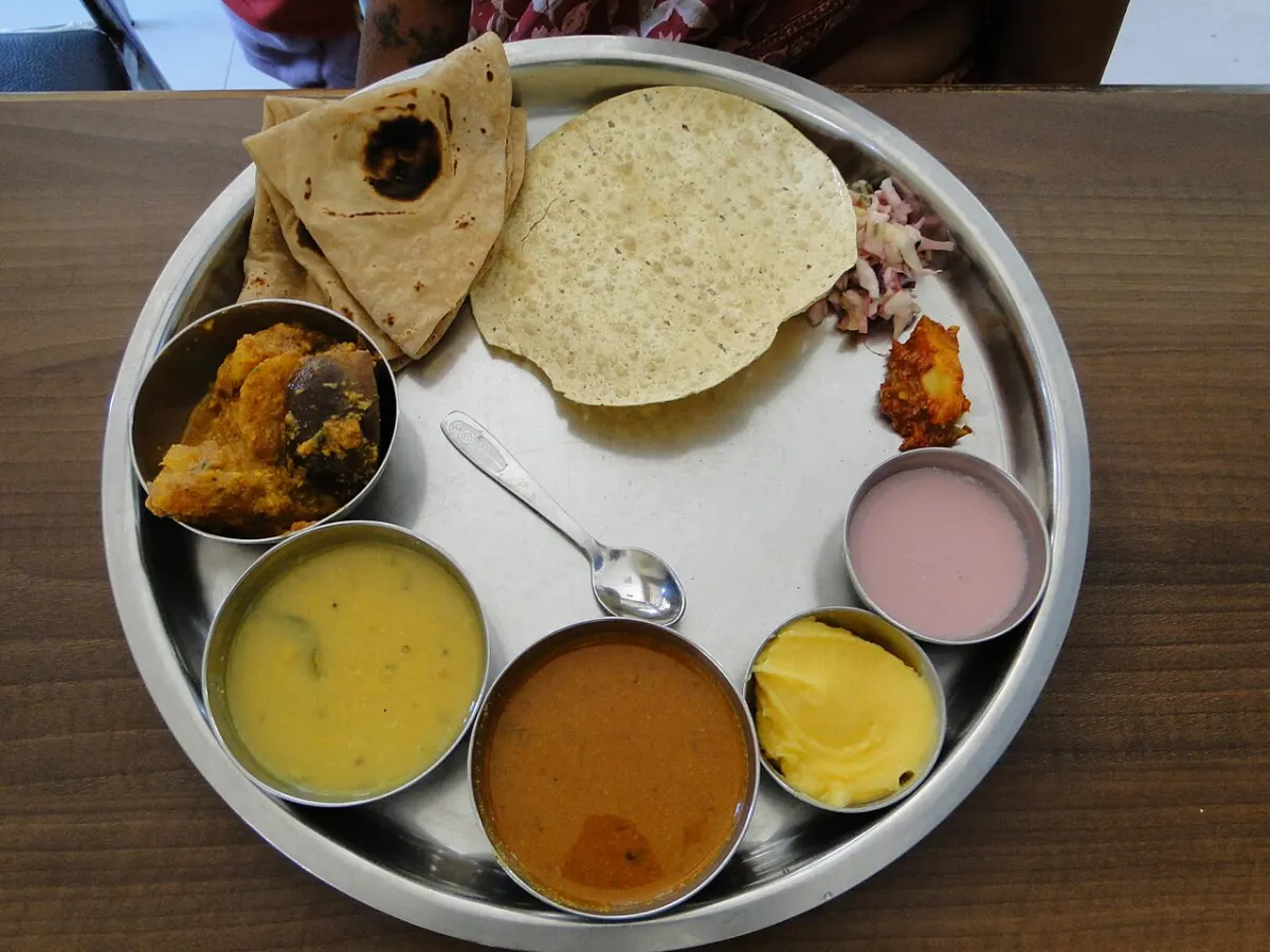 Tiffin Service App - '5' A vegetarian thali, traditional style of serving a meal in India