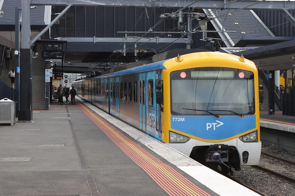 Train Ticket Booking System - Siemens train 772M departing Platform 2 at Sunshine Railway Station running a Down service