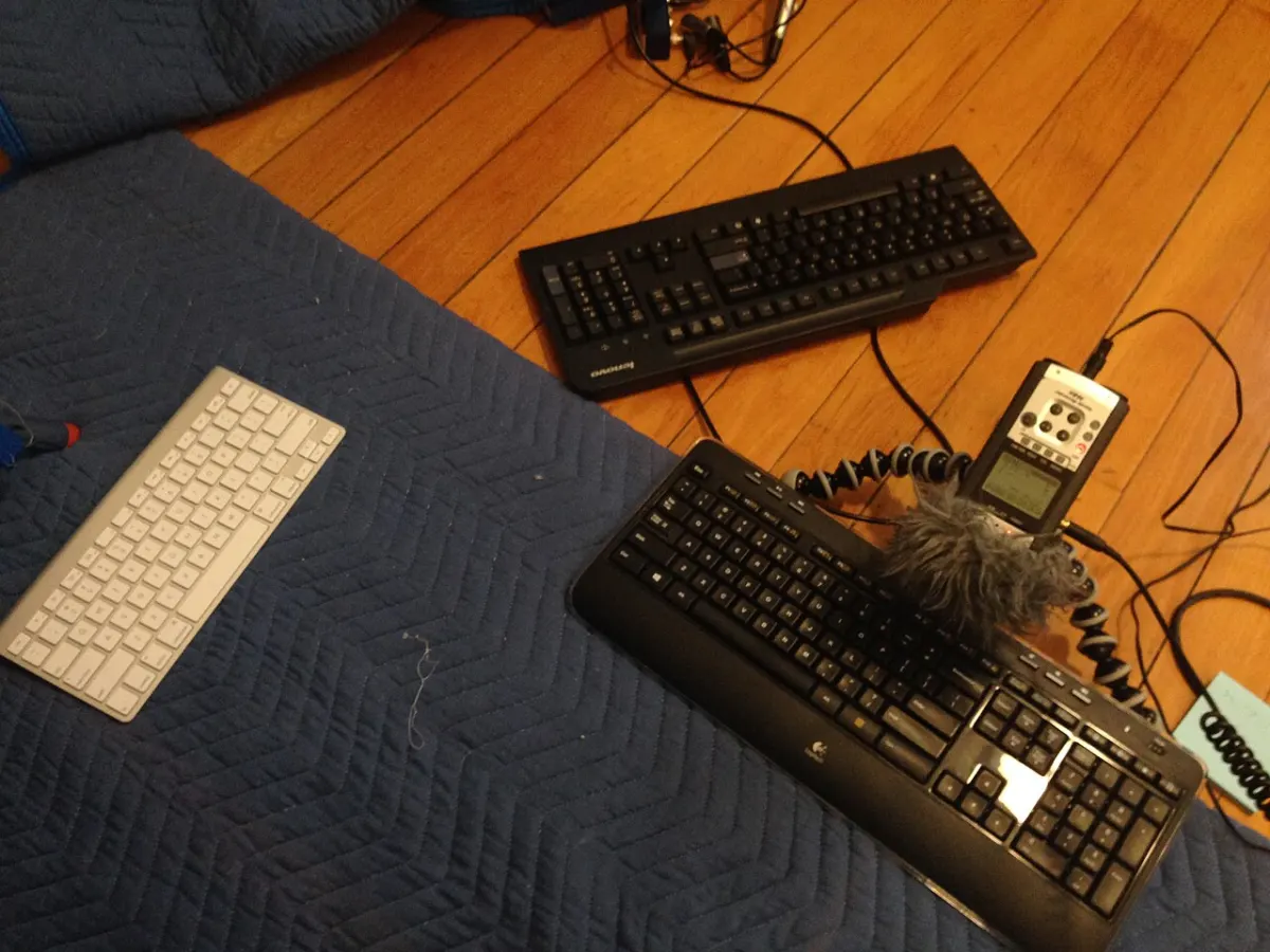 Typing Tutor Software - Recording typing sounds with different keyboards